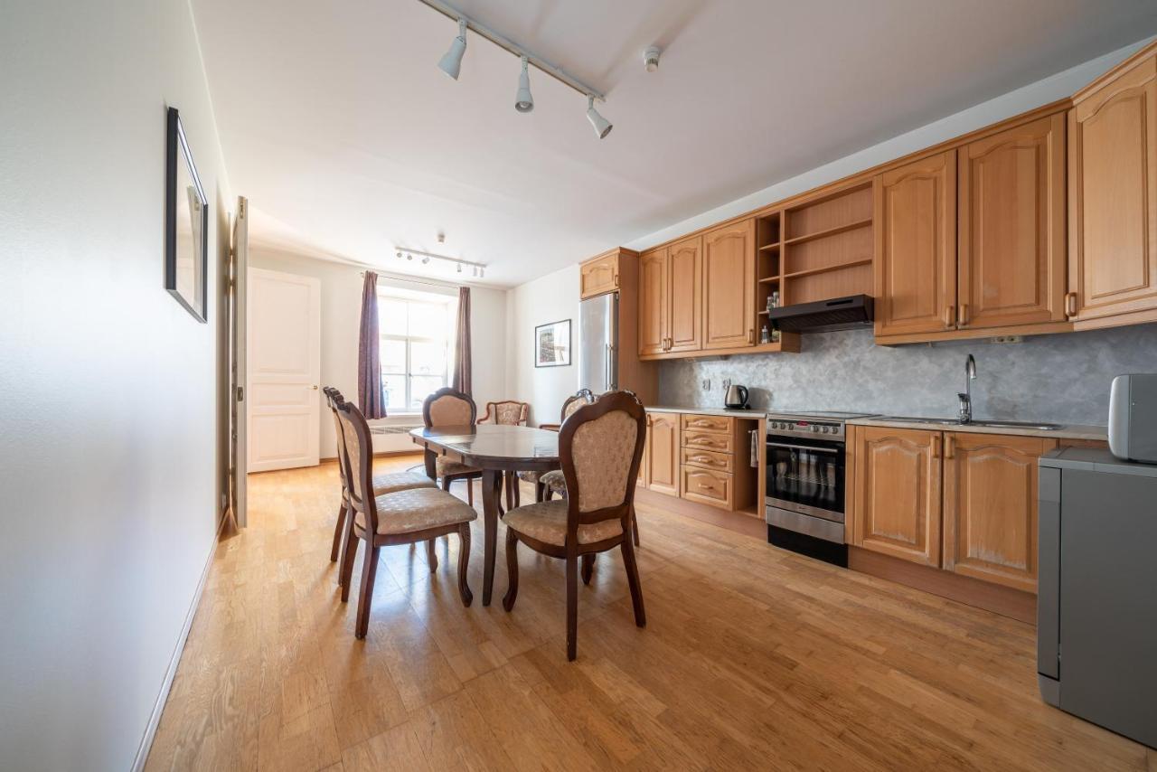 Old Town - Vana Viru Apartment Tallin Exterior foto